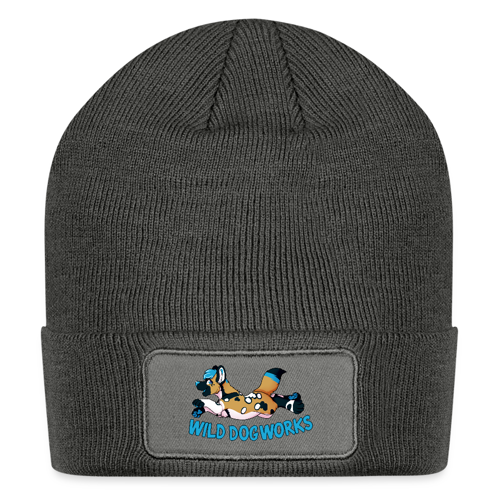 Patch Beanie - charcoal grey